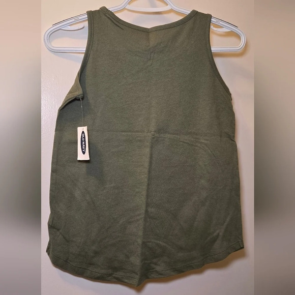 ๐๐ฅ3/$15๐ฅ- Girls Tank Top - Picture 2 of 4